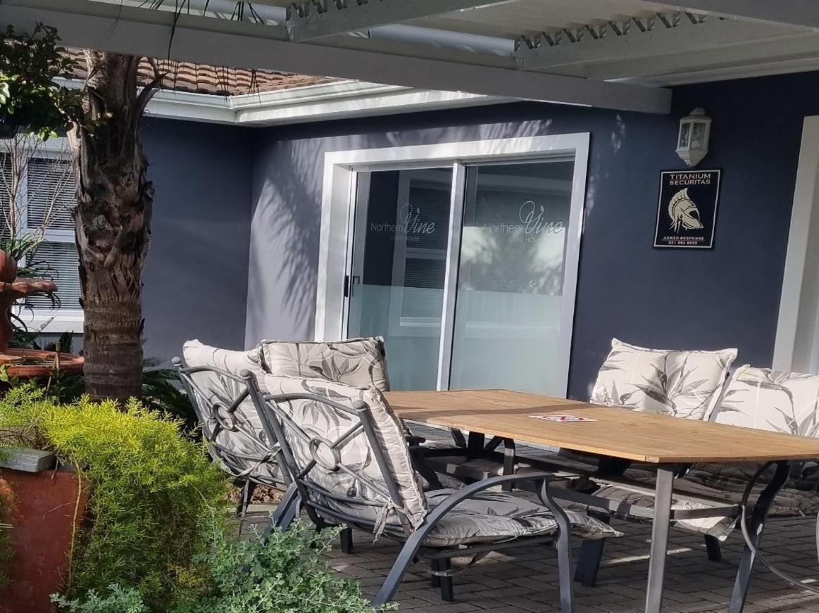 Northern Vine Guesthouse B&B Self-Catering Brackenfell Exterior photo
